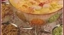 Клубничный суп с яичными ромбами