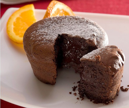 Рецепт шоколадного пирожного с жидким центром