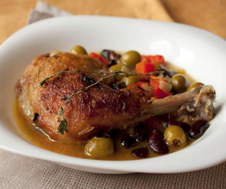 Рецепт курицы с овощами и оливками