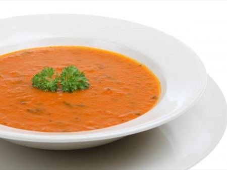 Рецепт супа из свежих помидоров с базиликовым маслом