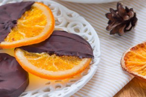 Рецепт - Карамелизированные апельсины в шоколаде на 14 февраля