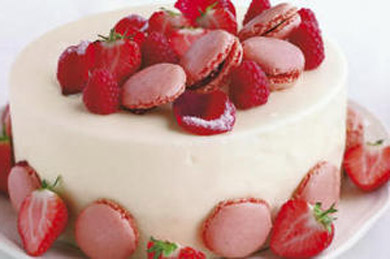 Рецепт бисквита с белым шоколадом и ягодами