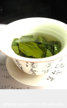Коктейль на основе зеленого чая