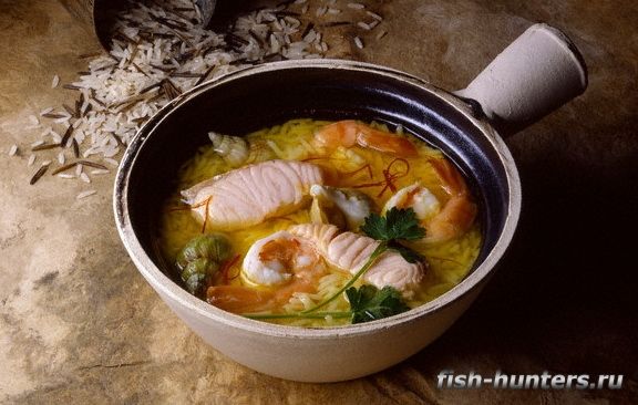 Суп рыбный с овощами и щавелем